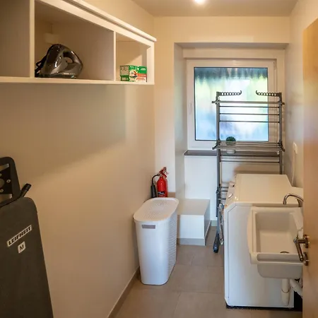 - Ewigkeit Διαμέρισμα Μίντεν